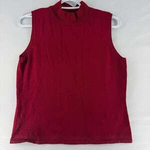 0945 Medium Notations Women's Red Sleeveless Mock Neck Knit Shell Top